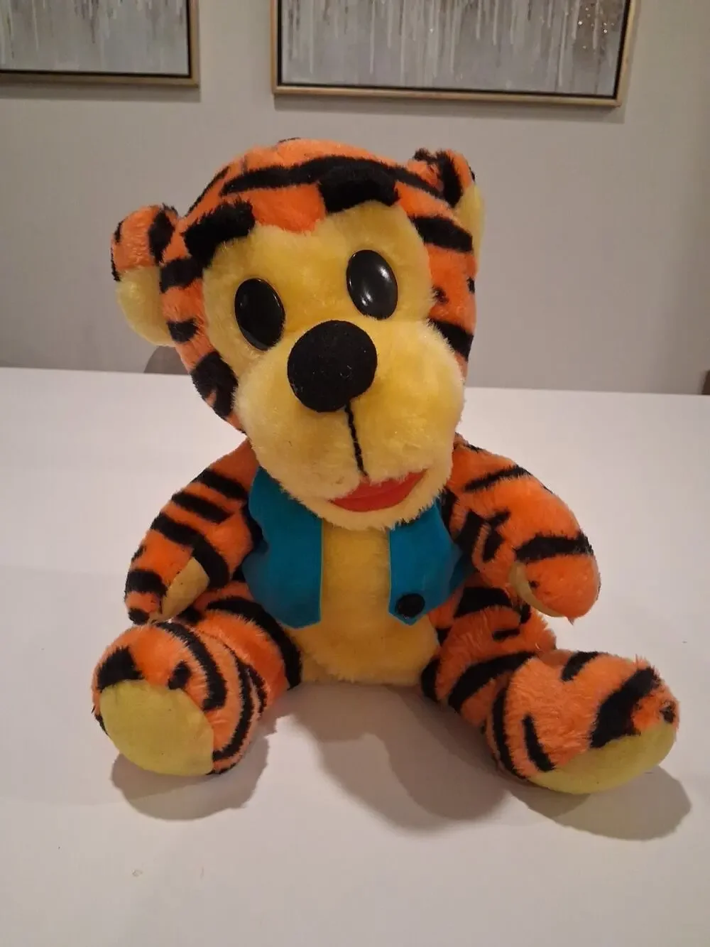 VTG Tigger Best Toy Mfg Co. Disney Style Plush Tiger 11